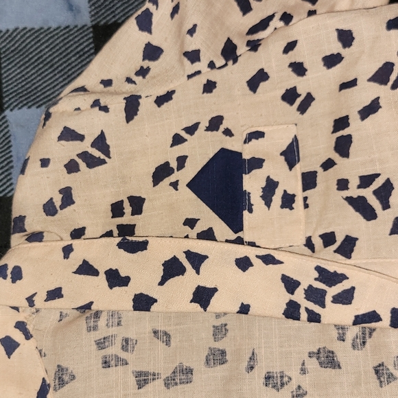 Vintage.  Made in USA. Millicent of California. 1 button blouse. Size 4 - Picture 3 of 12